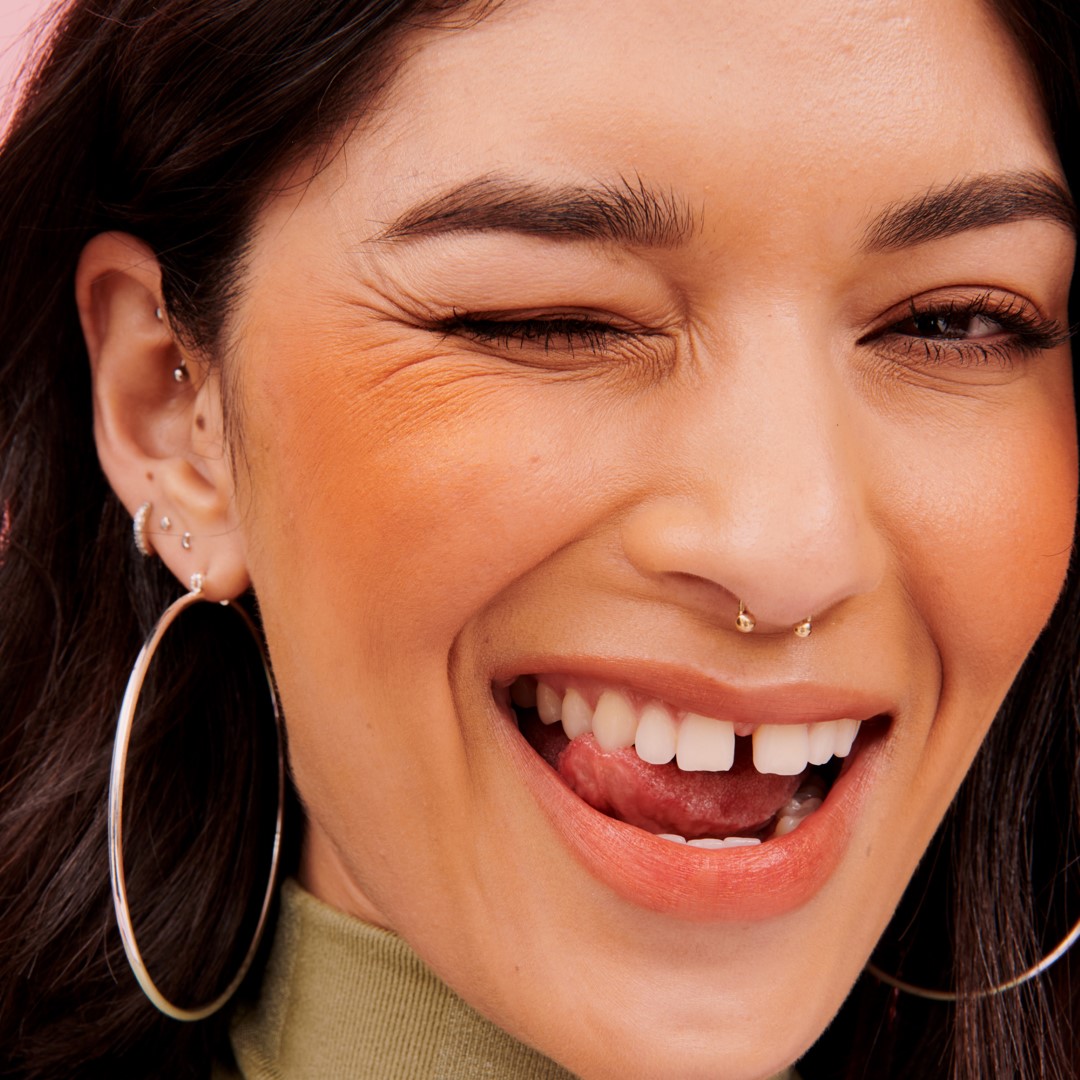 WANDERful World Blushes