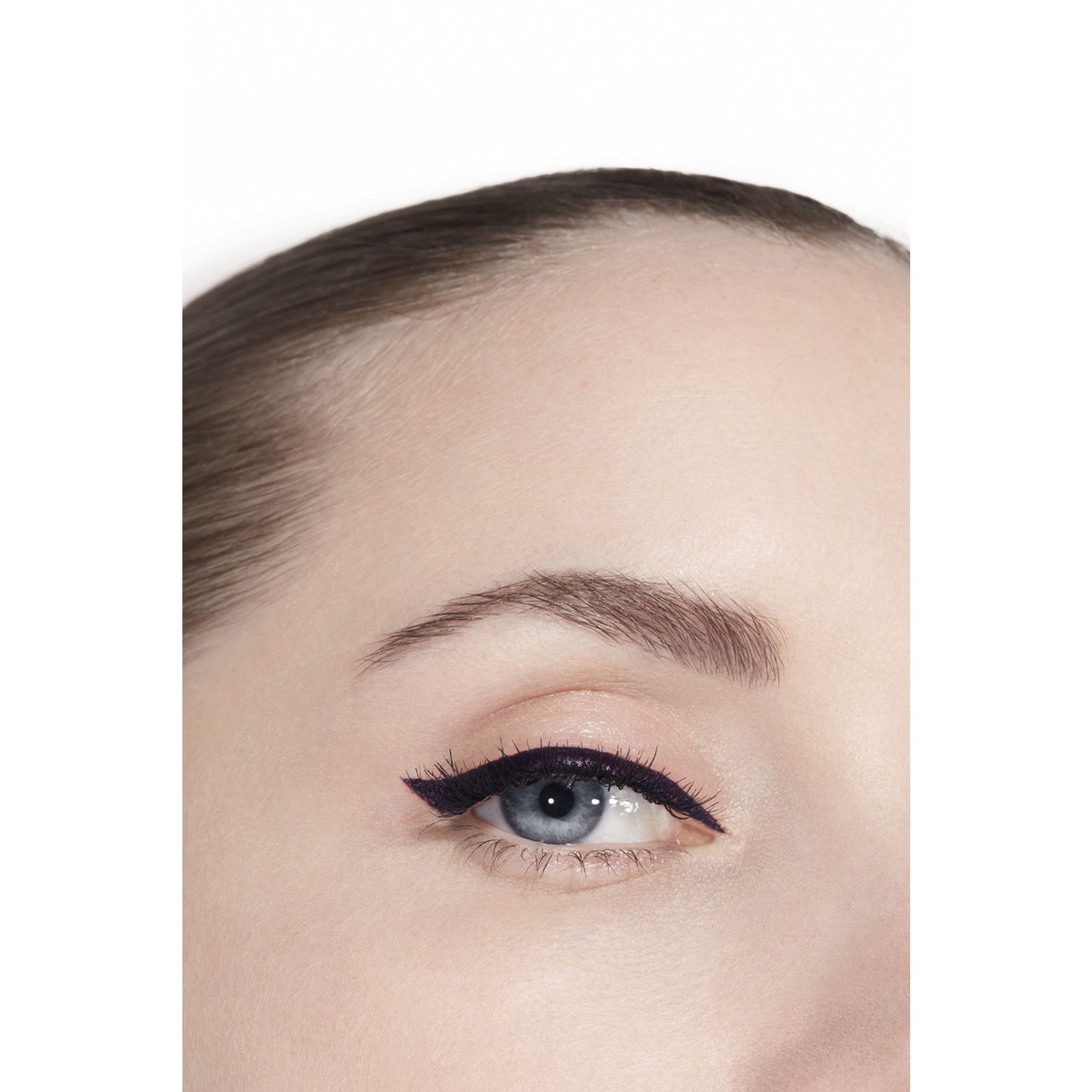LE LINER DE CHANEL High Precision Longwear Liquid Eyeliner