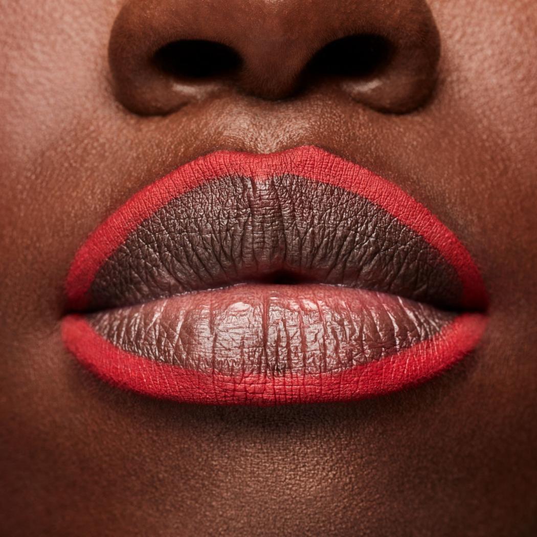 Trace'd Out Lip Liner