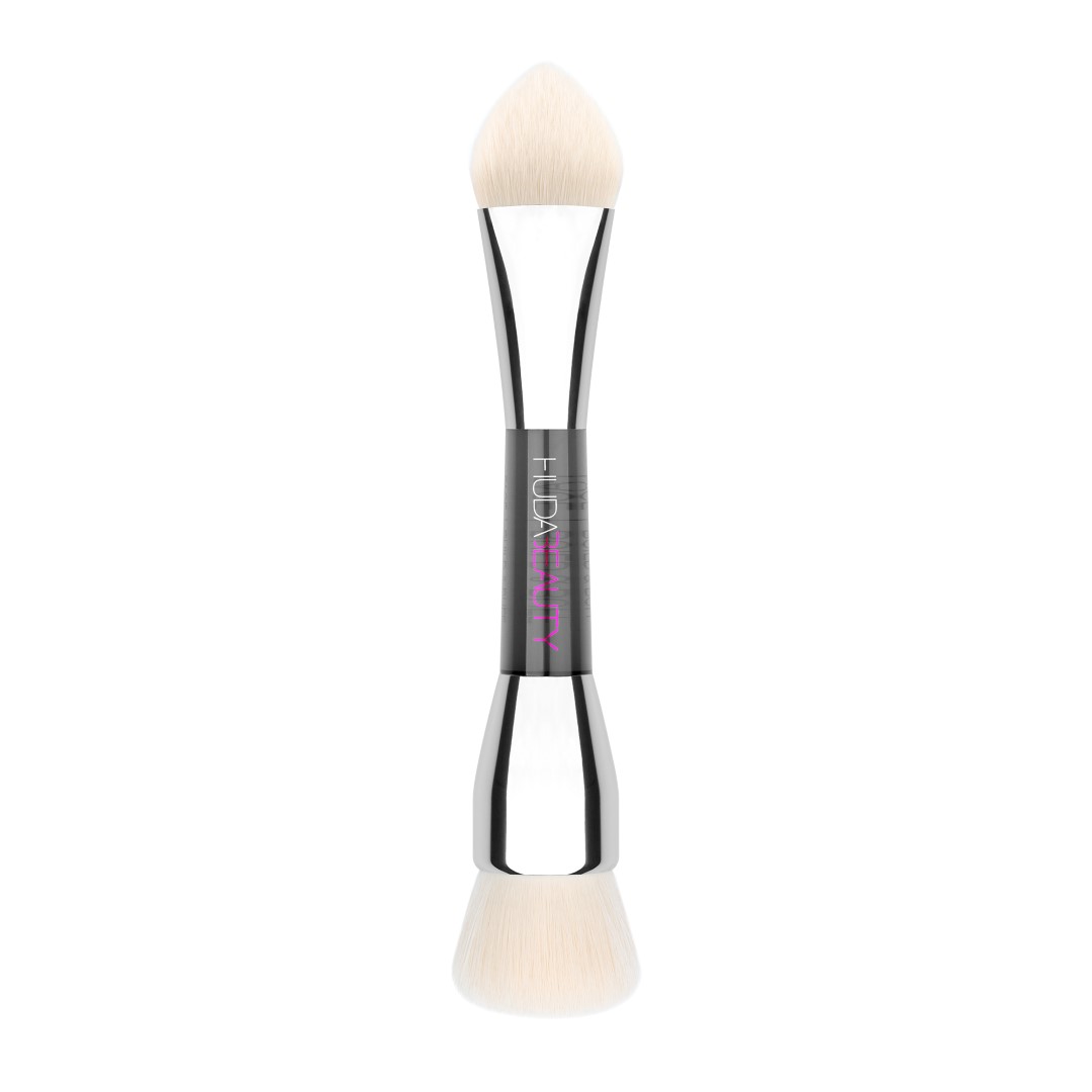 Build and Buff Foundation Brush