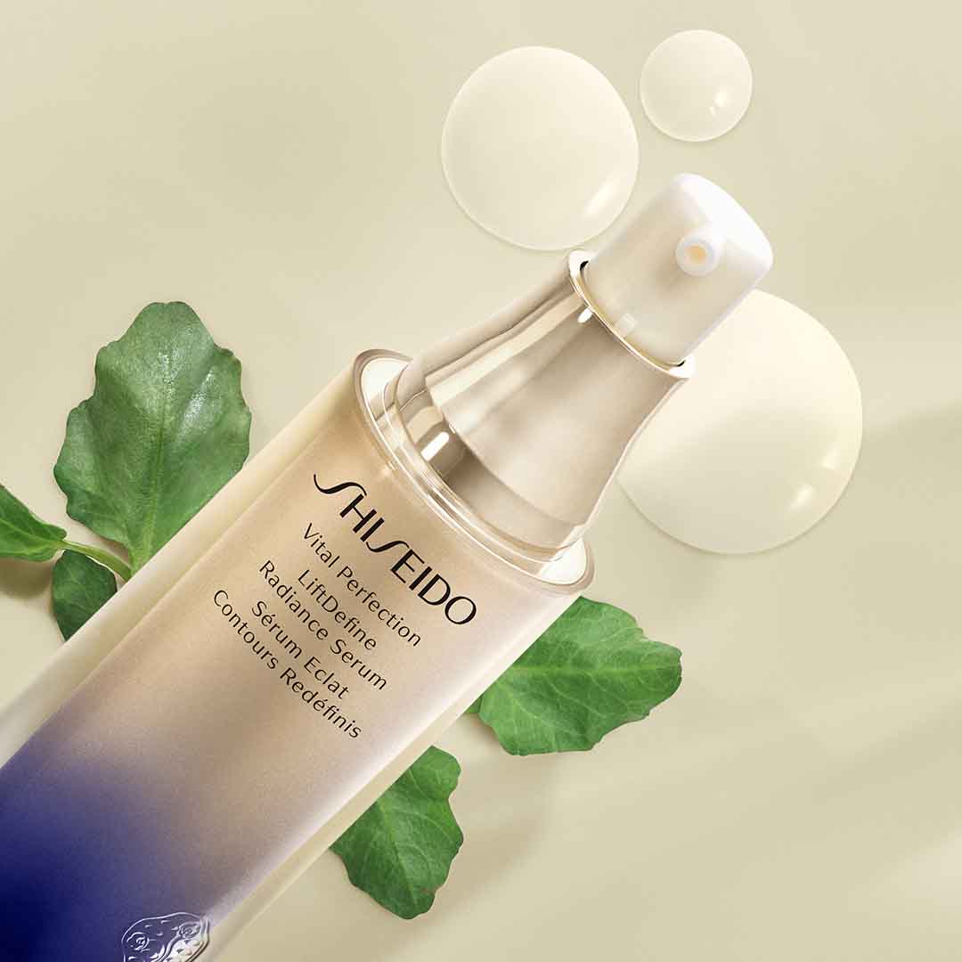 Vital Perfection Lift Define Radiance Serum