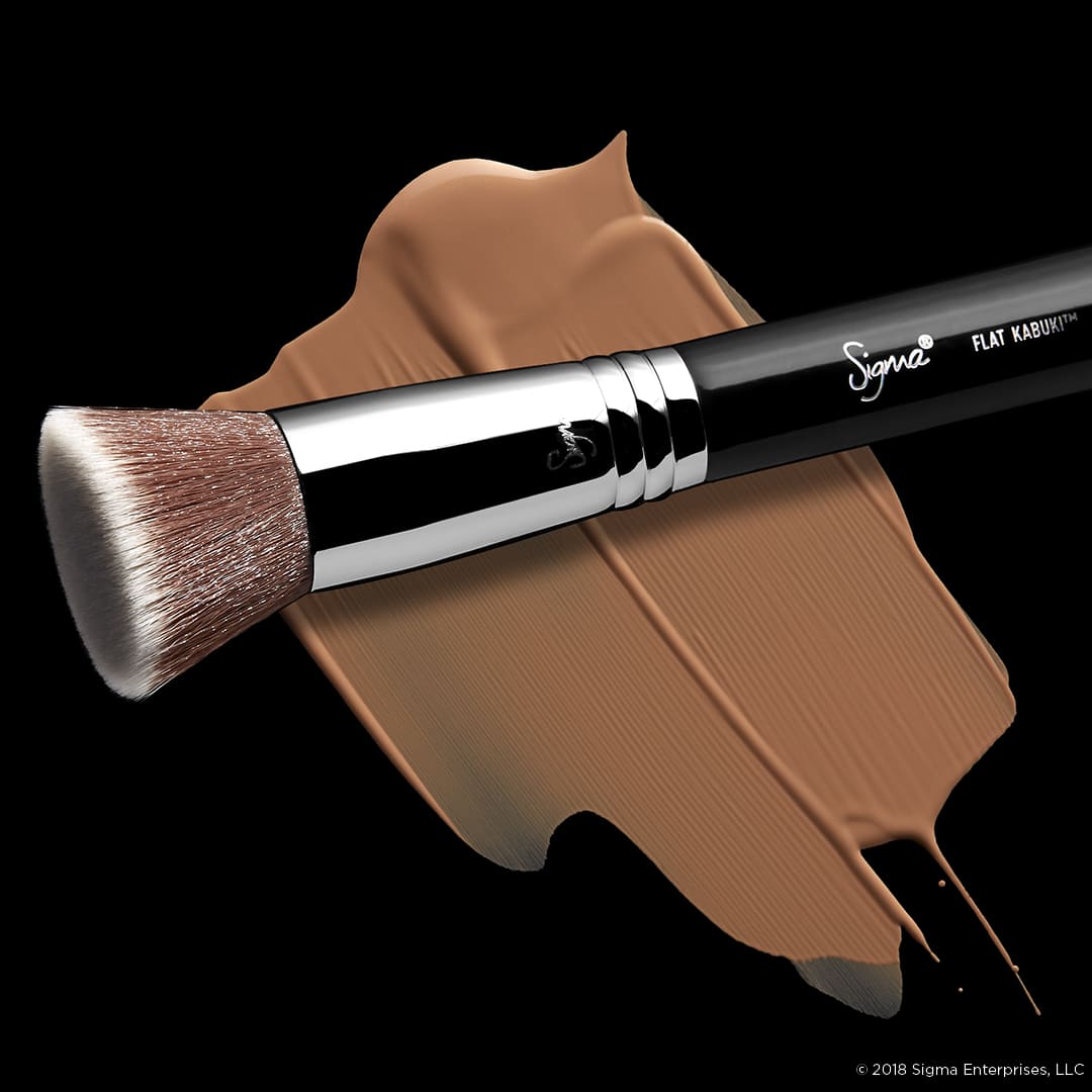 F80 Flat Kabuki™ Brush